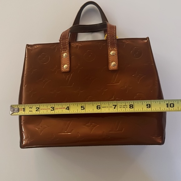 Louis Vutton LV Logo Patent Vernis Mini tote 10βx 7βx4β - Picture 13 of 15